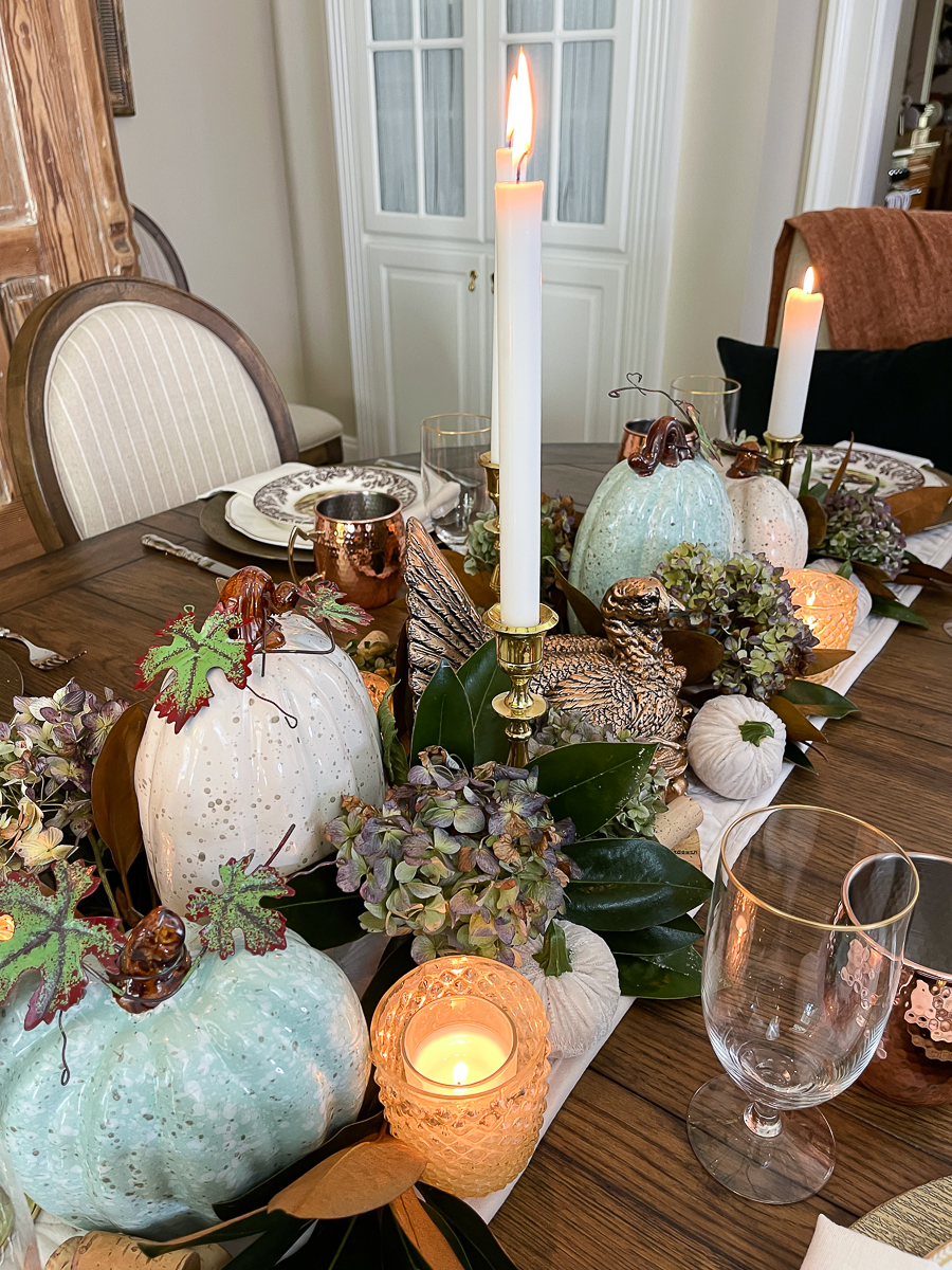 https://www.oursouthernhomesc.com/wp-content/uploads/Belk-Thanksgiving-tablescape-oursouthernhomesc.com-0789.jpg