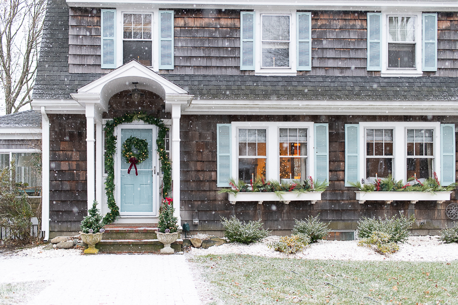 Snowy Christmas Homes - Our Southern Home