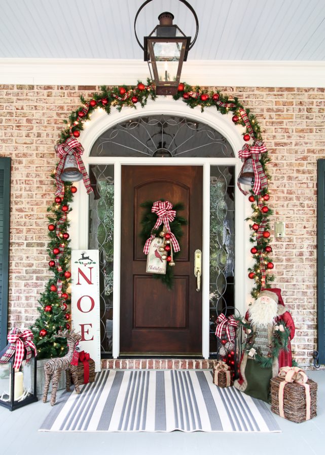 Decorating Tips with Christmas Ornaments - Our Southern Home