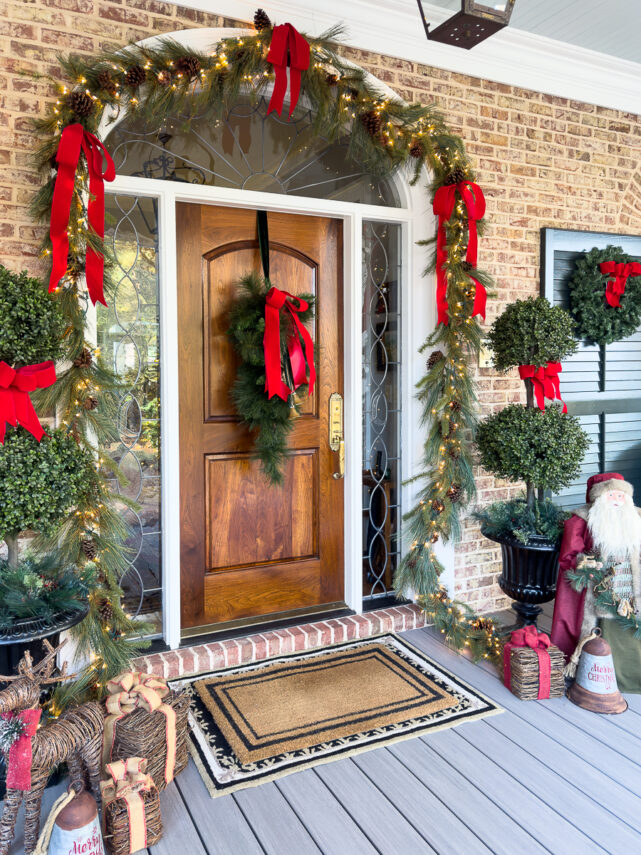 Decorating Ideas for a Festive Christmas Front Porch