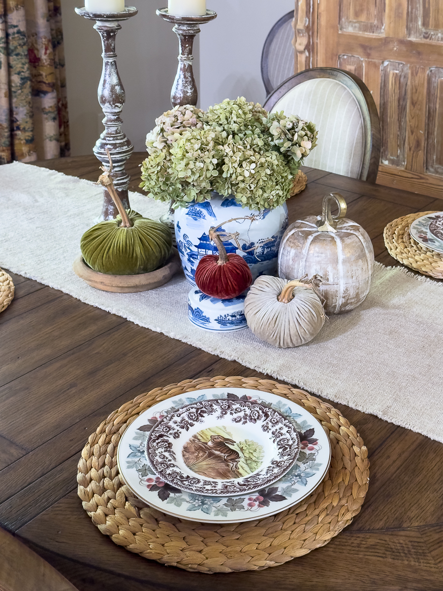 fall dining table