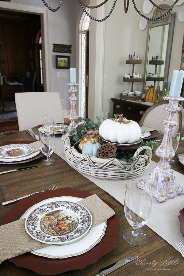 Thanksgiving Tablescape 2018 - Our Southern Home
